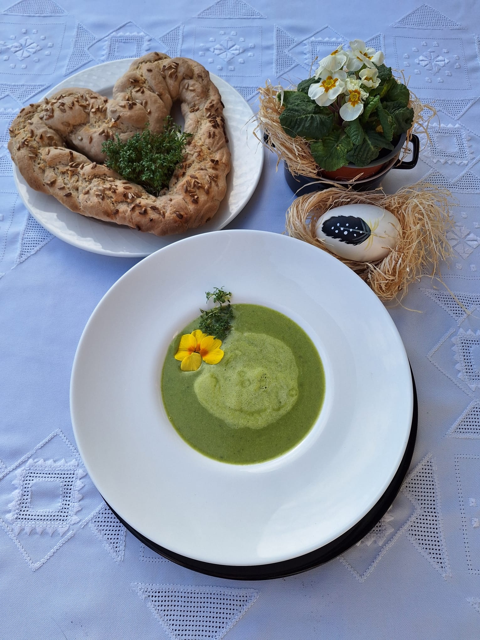 Suppe zur Osterzeit